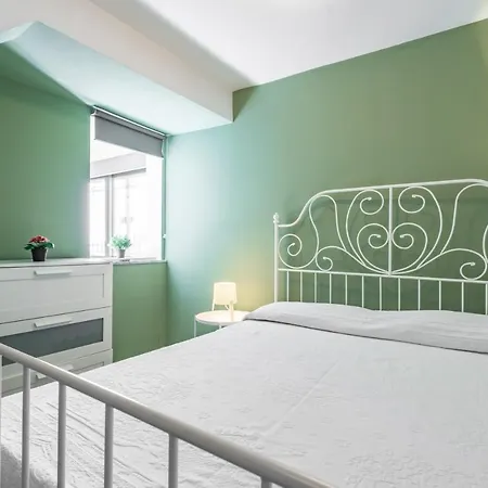 Seafront Apt With View In Apartment